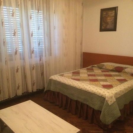 Villa 3 Papuci Constanta Exterior photo