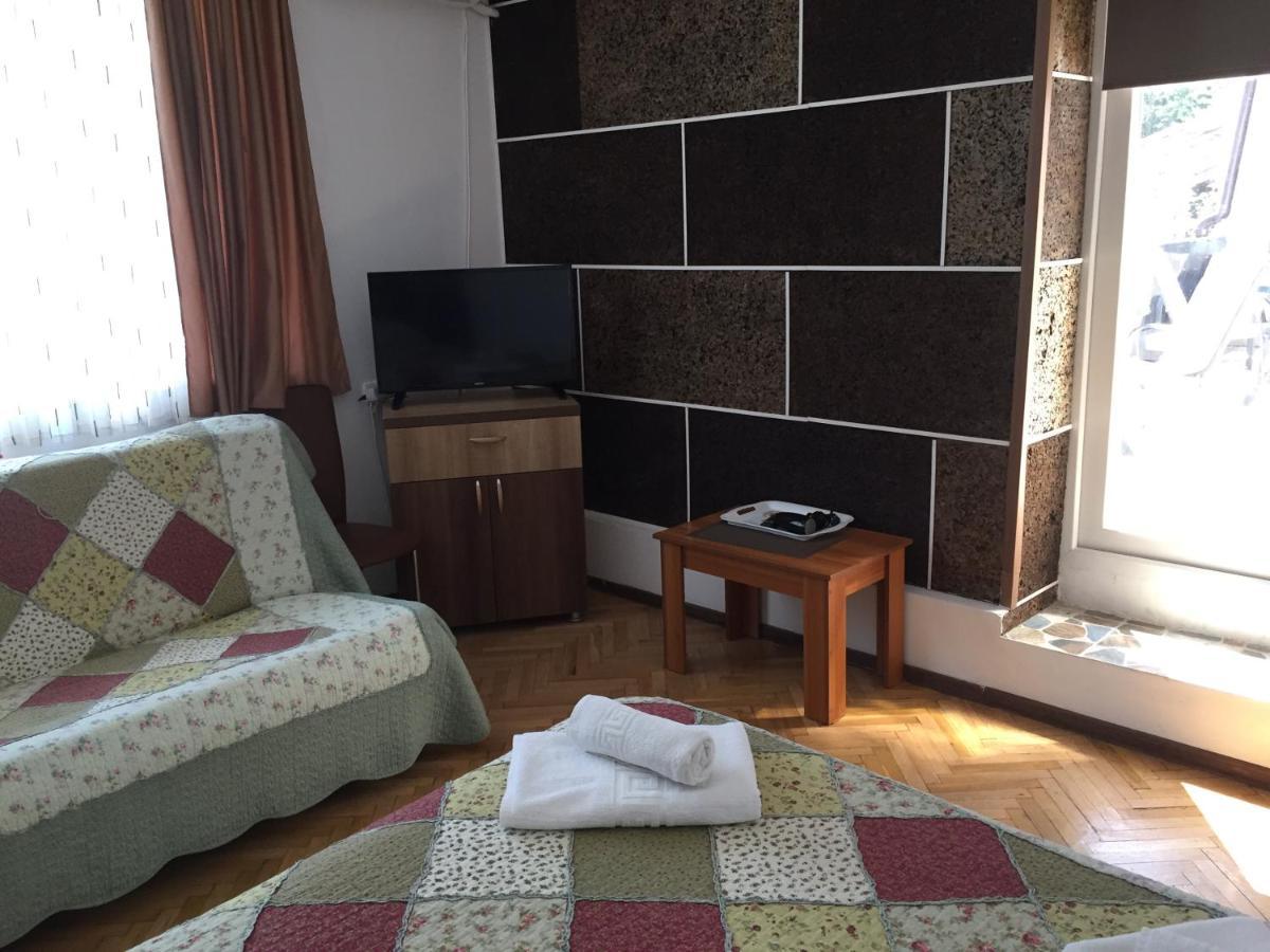 Villa 3 Papuci Constanta Exterior photo