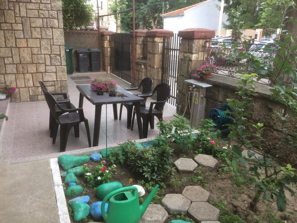 Villa 3 Papuci Constanta Exterior photo
